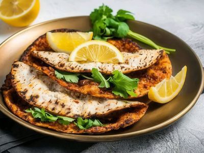 Kuşbaşılı Kaşarlı Lahmacun