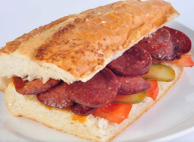 Ekmek Arası Izgara Sucuk