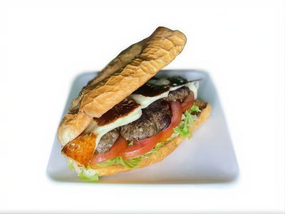 Yarım Ekmek Arası  Kaşarlı Izgara Köfte