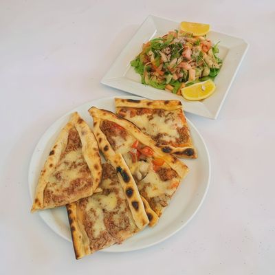 Karışık Pide