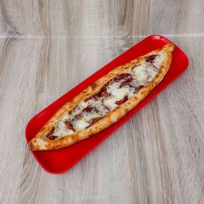 Pastırmalı Pide