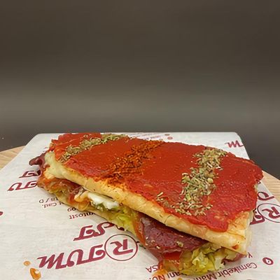 Üzeri Salçalı Bartum Tost