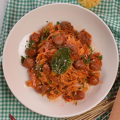 Köfteli Fettuccine