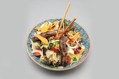 Cevizli Köfte Salata
