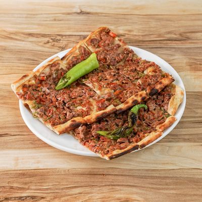 Kuşbaşılı Pide