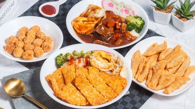 HiClub簡餐速食飲料店 (台北松隆店)
