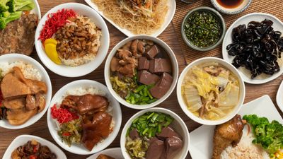 大鼎豬血湯(天然紅豆腐) (台北延吉店)