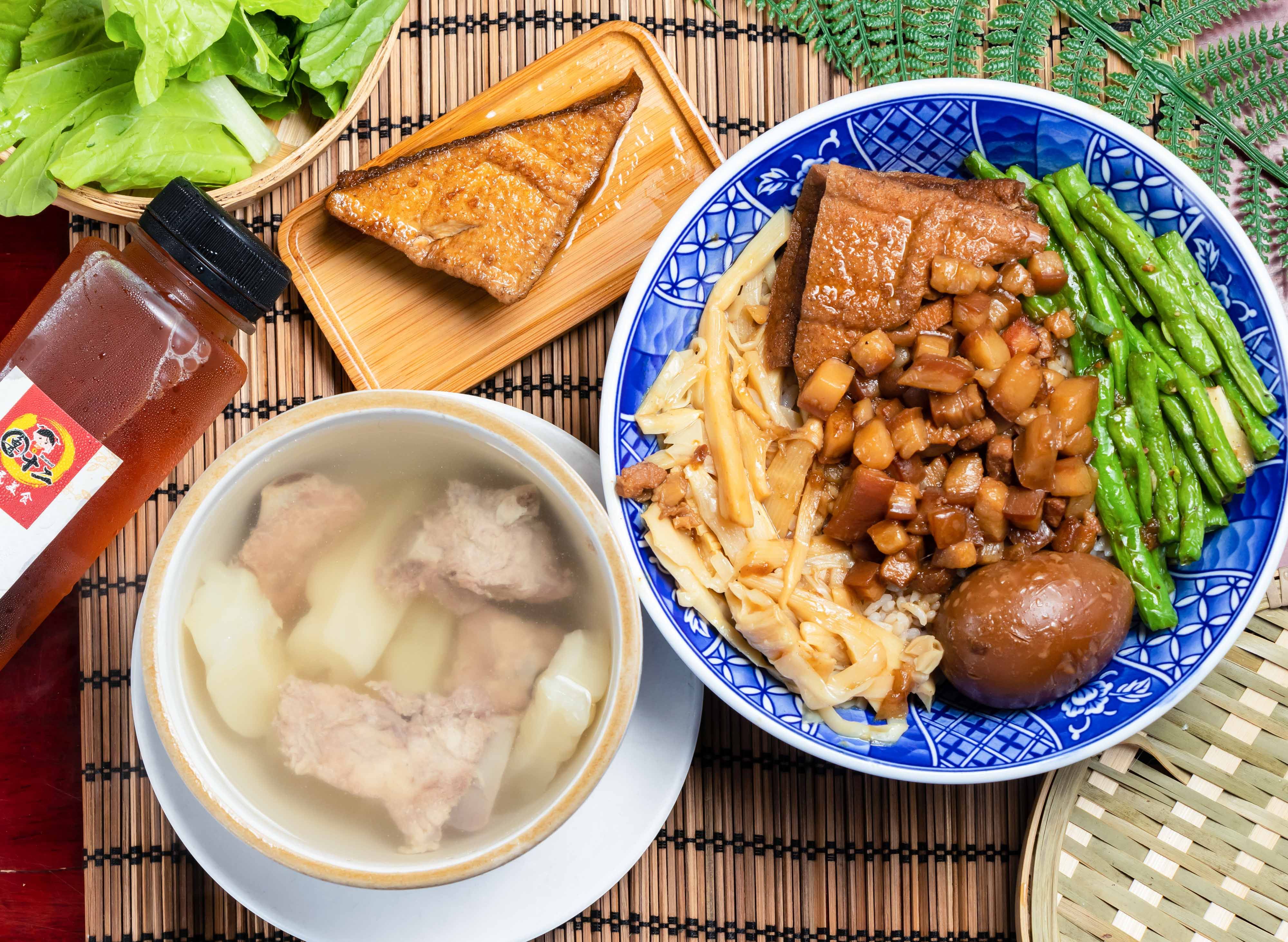 魯十二滷肉飯 (新北新莊後港店) vendor logo