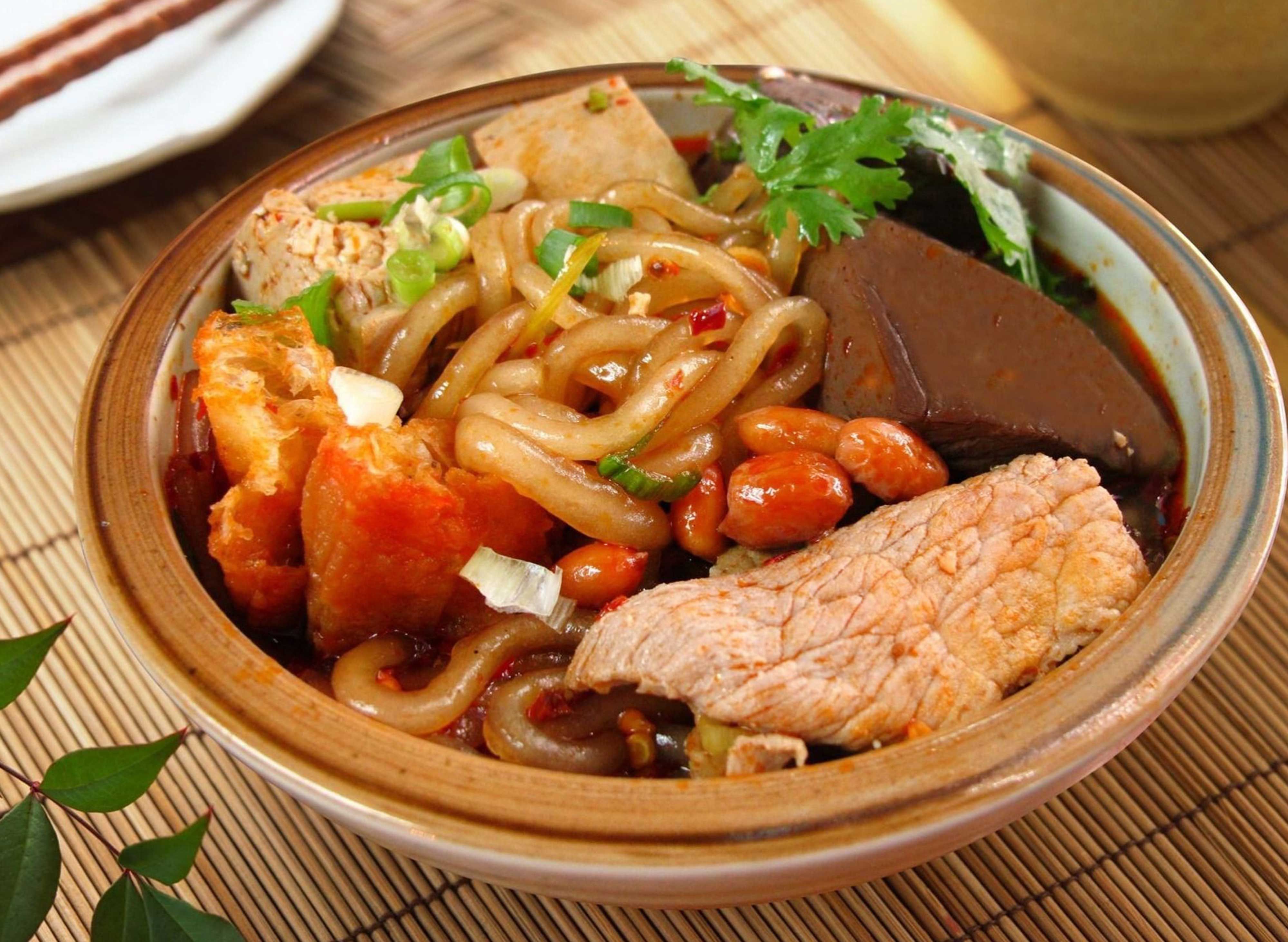 小平愛吃酸辣粉 (高雄鳳山店) vendor logo