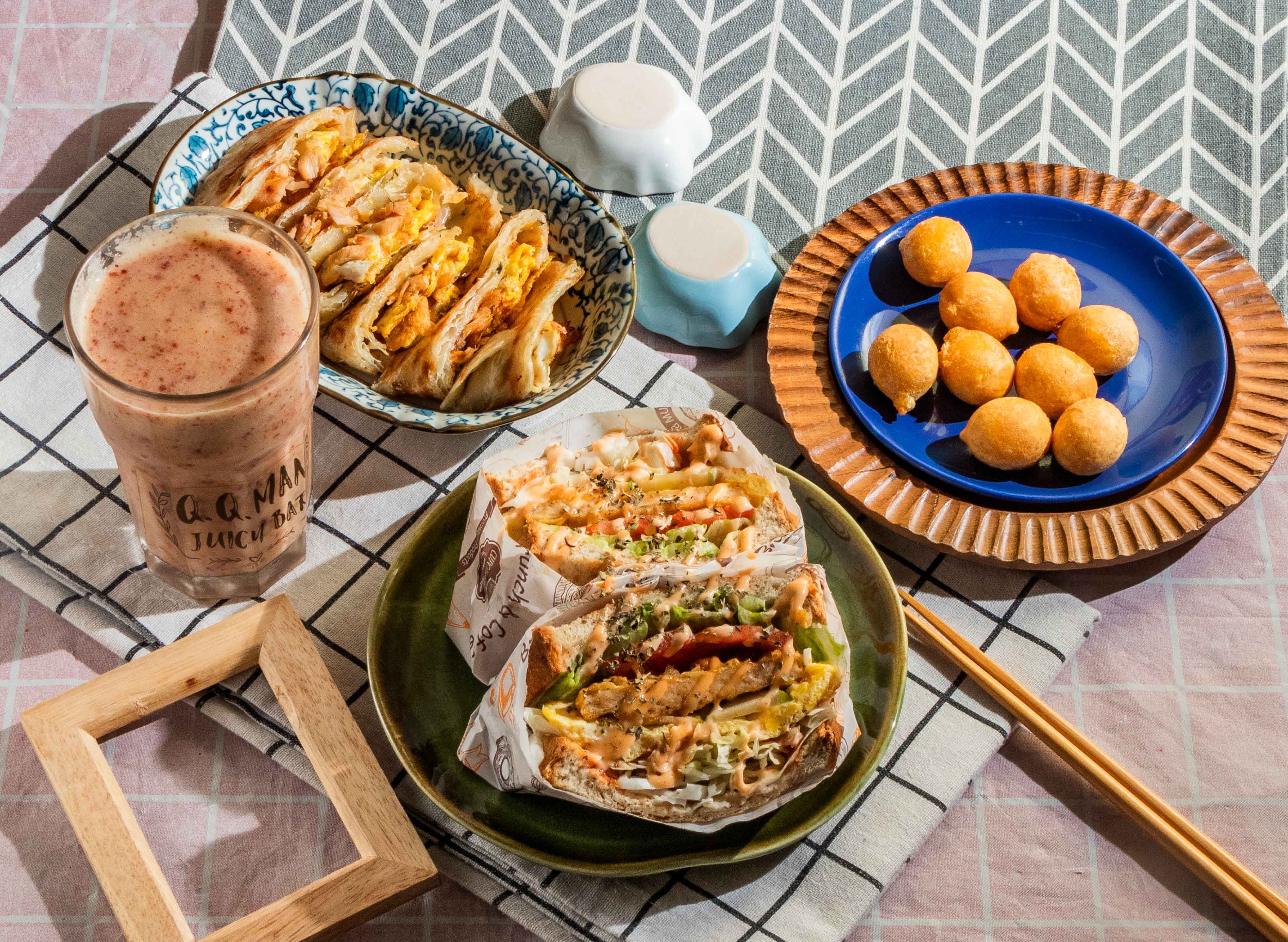 QQ Man Brunch早午餐 果汁吧 vendor logo