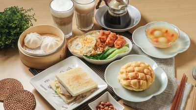 晨肉蛋烤土司港式早午餐