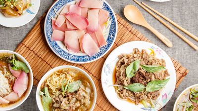 三景羊肉焿、魷魚焿、赤肉焿