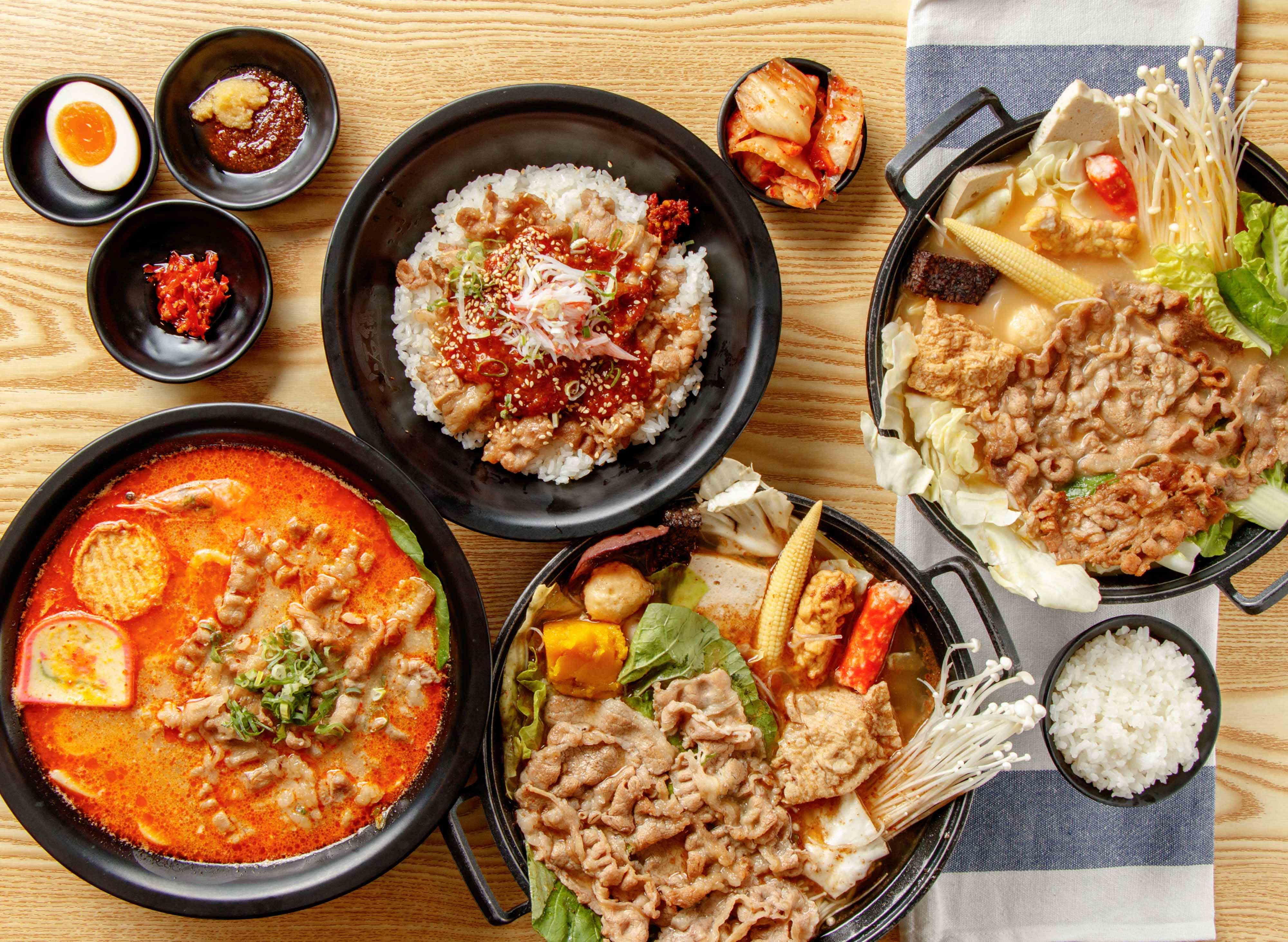 小石鍋燒肉異國料理 (台中沙鹿店) vendor logo