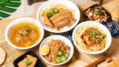 西門町楊排骨酥麵 (台北民生店)