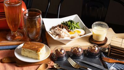 勁愛呷 溏心雞滷飯