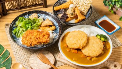 兩隻小魚咖哩飯甜不辣