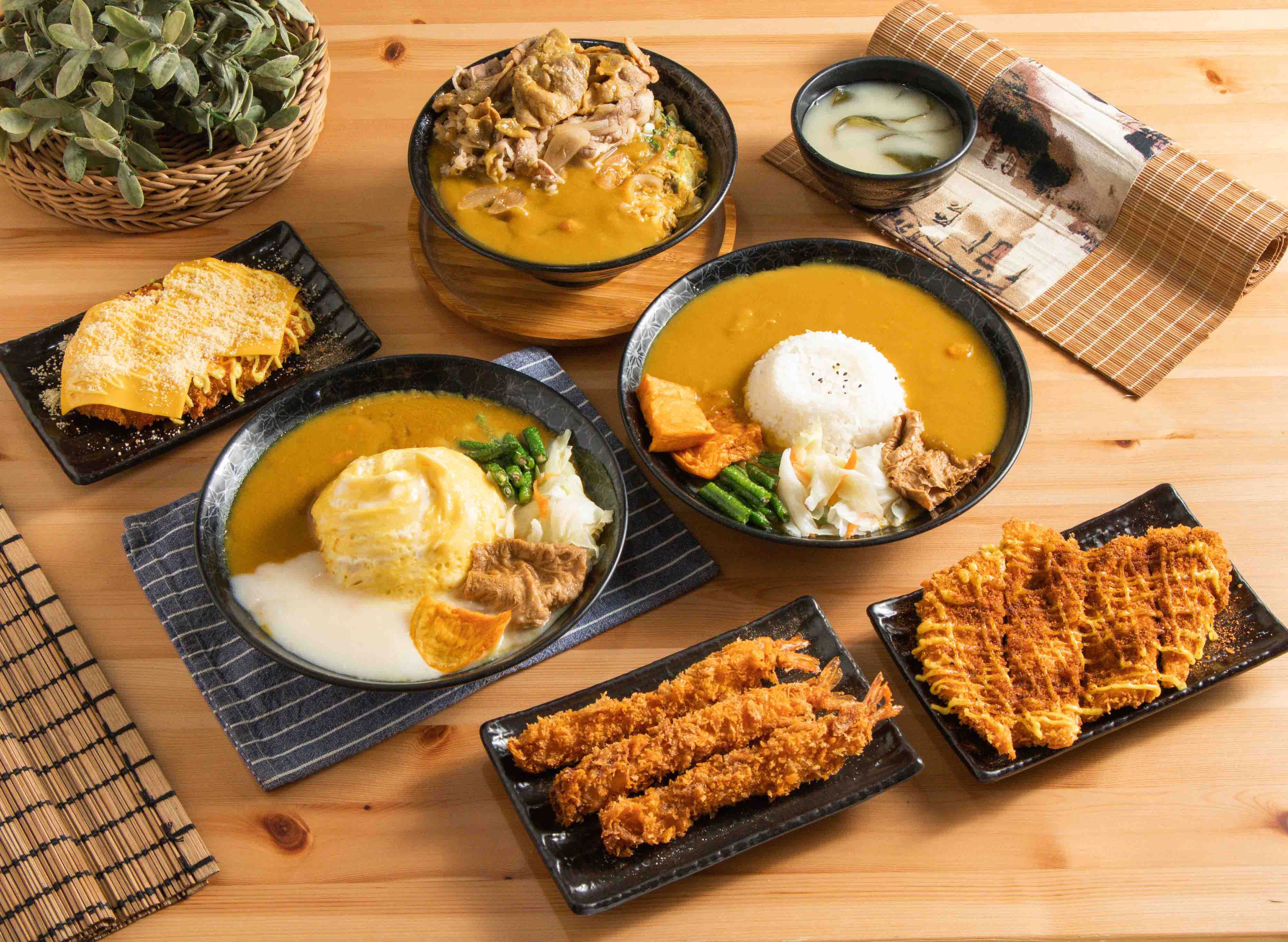樂 漾咖哩蓋飯 (台中沙鹿店) vendor logo