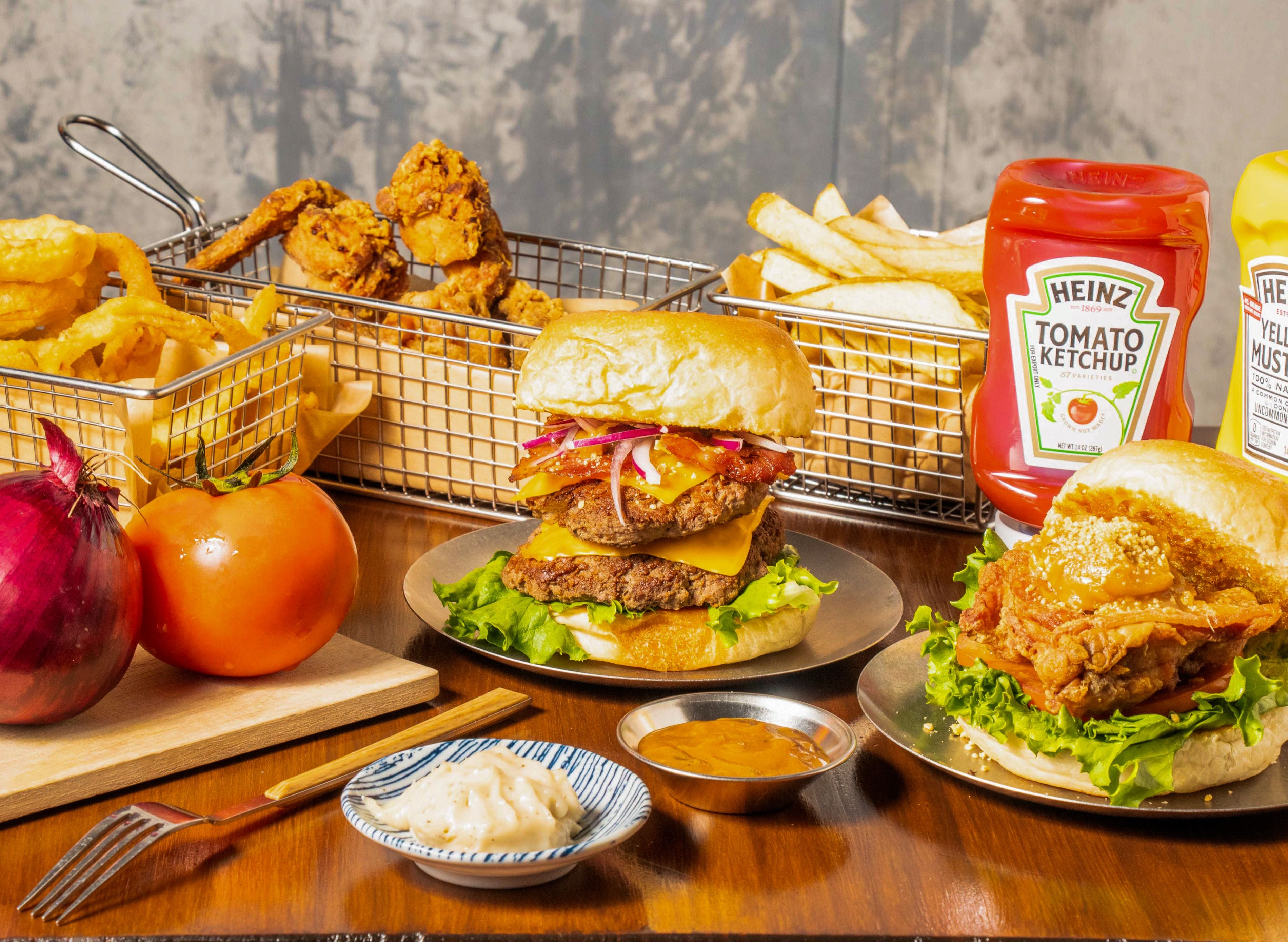 CJ BURGER 西追漢堡 vendor logo