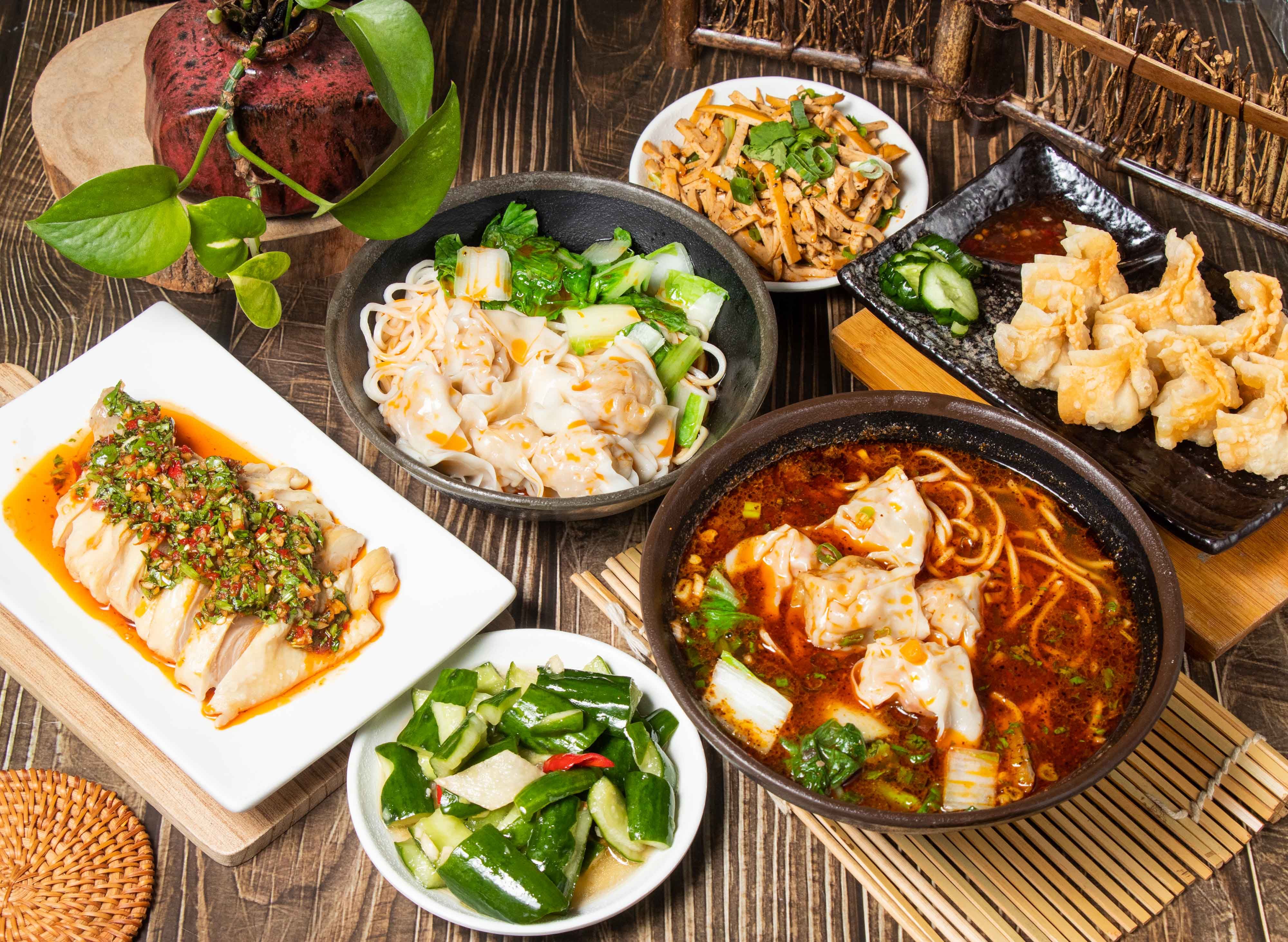 重慶抄手麵食 (莊敬店) vendor logo