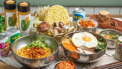 拌拌飯 DONGMYO BIBIMBAP
