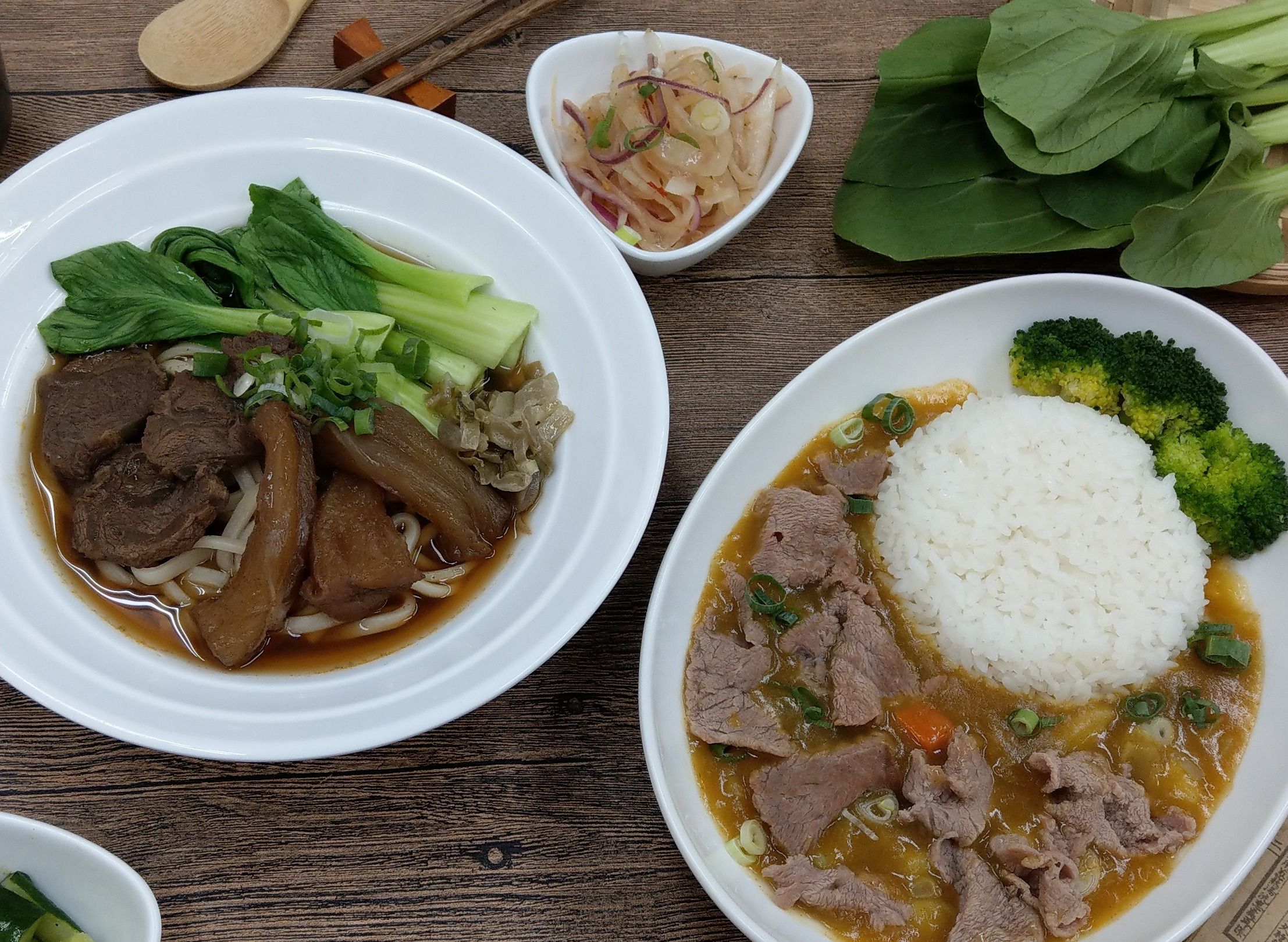 小蠻牛紅燒牛肉麵咖哩飯 vendor logo