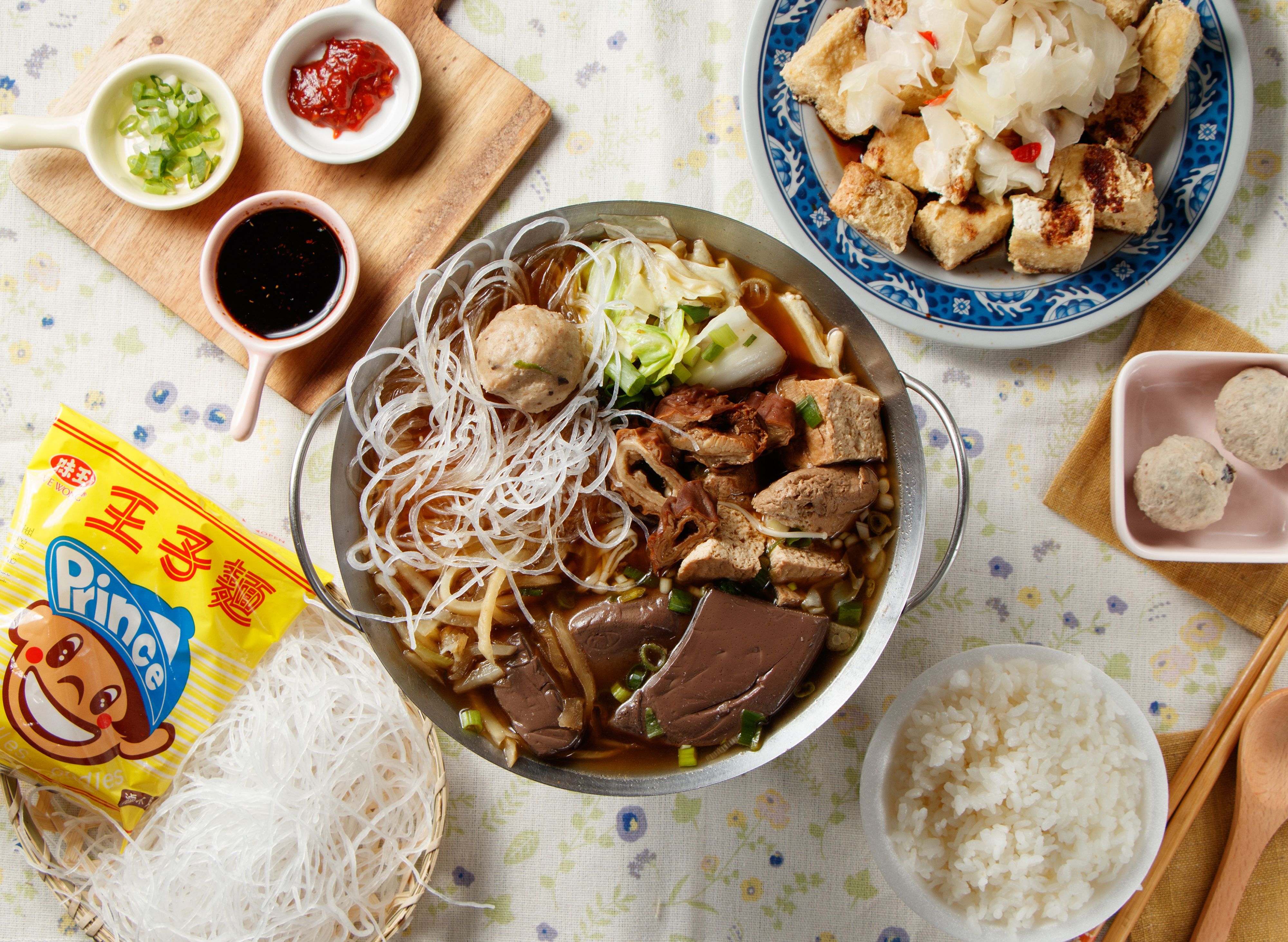 麗葉麻辣臭豆腐 vendor logo
