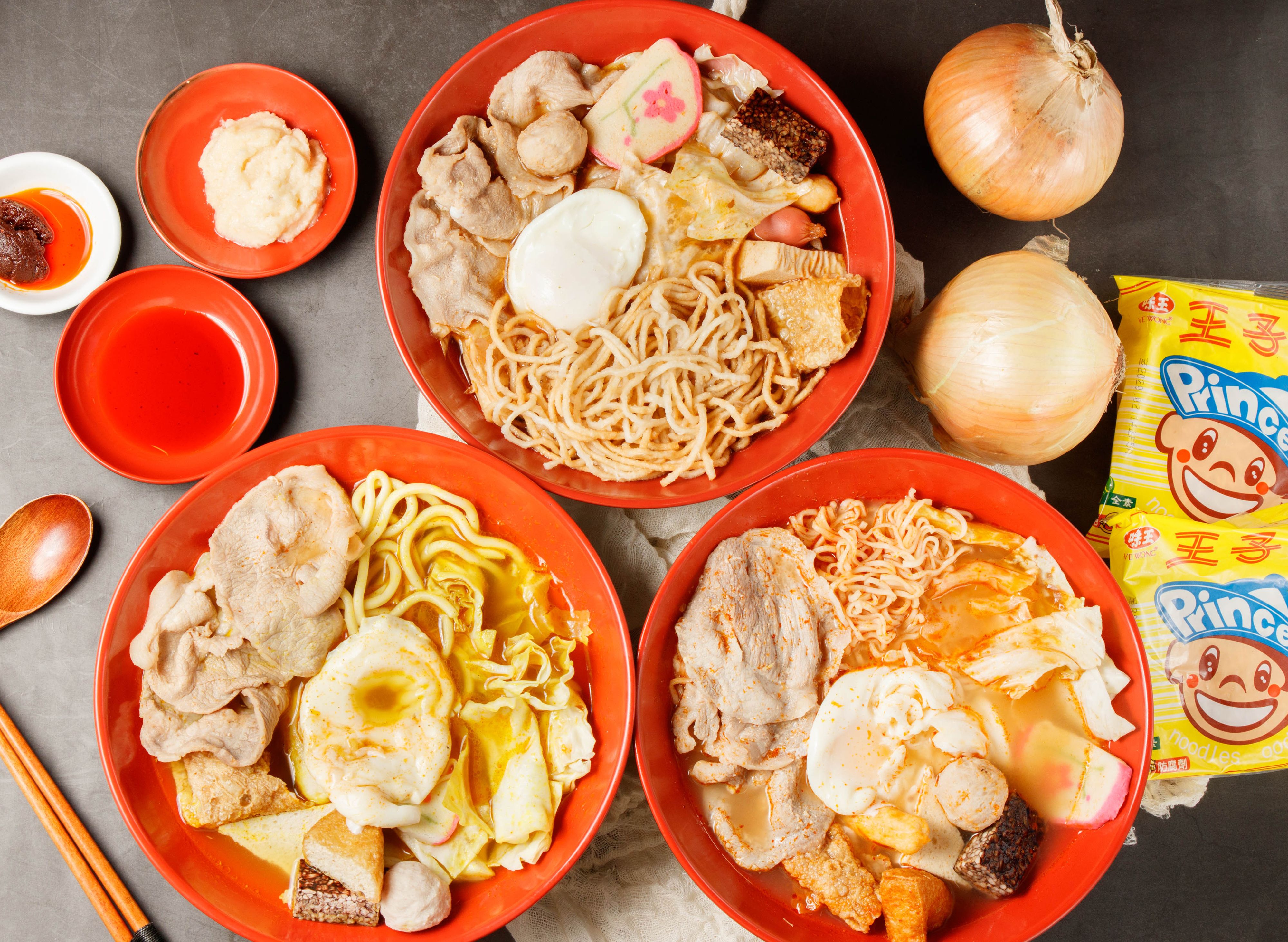 小廚房麻辣鴨血豆腐 (基隆東信店) vendor logo