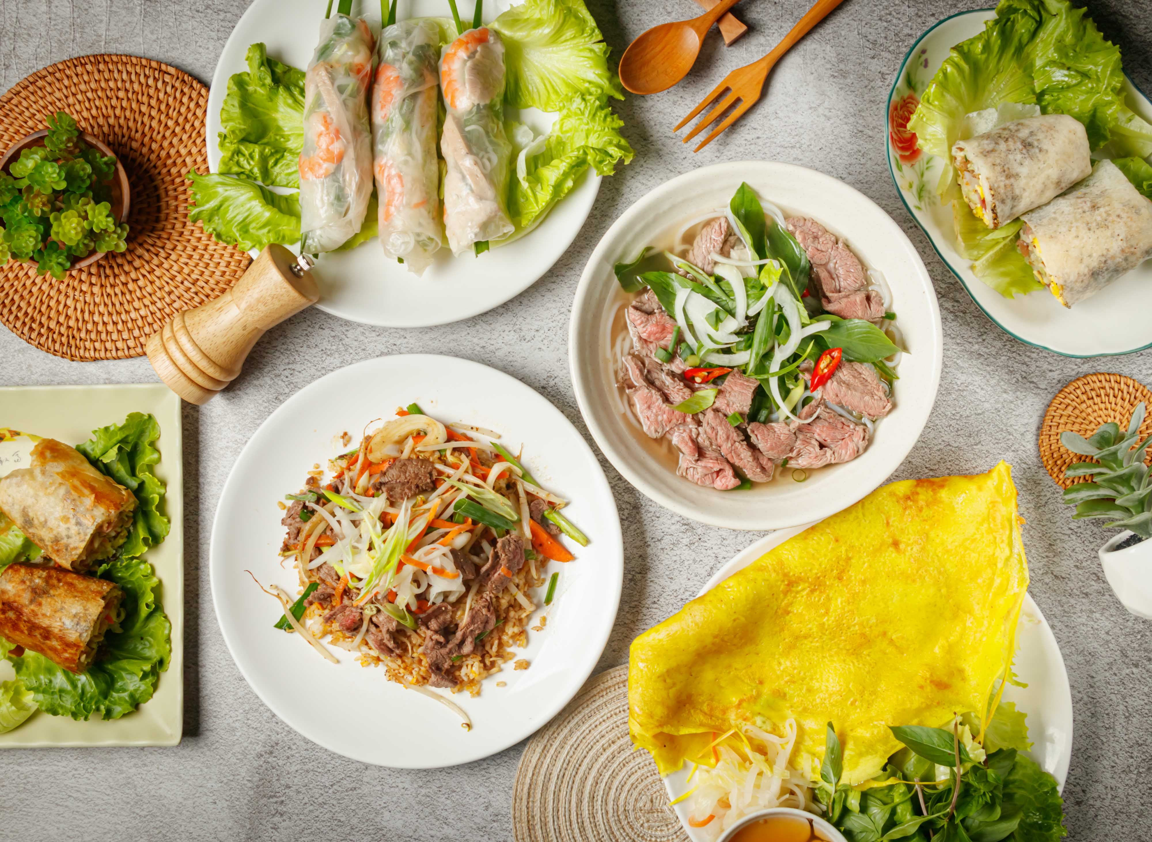 崇朝路越南美食 vendor logo
