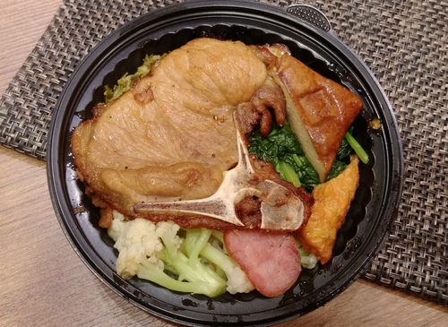 弁當工場-深坑荷饌店