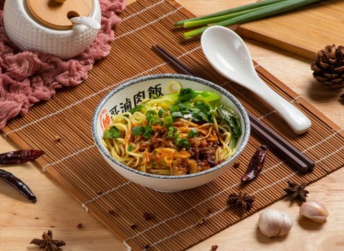 帥哥滷肉飯 A Handsome Guy