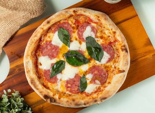 NV PIZZA 黑火山披薩南科新市店/總部