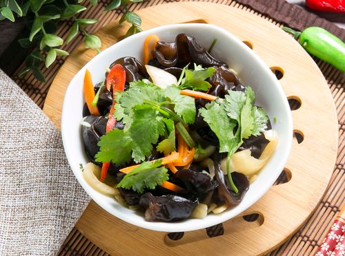 新北市汐止區美食 松花江水餃 網友評價 菜單 推薦餐點 食記 外送優惠 飢餓黑熊app