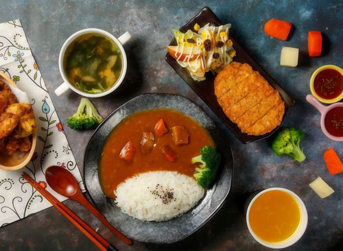 彰化縣員林市美食 微笑咖哩 員林店 網友評價 菜單 推薦餐點 食記 外送優惠 飢餓黑熊app