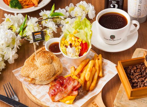 角落飽嗝 The Corner Burger (原拉亞漢堡)