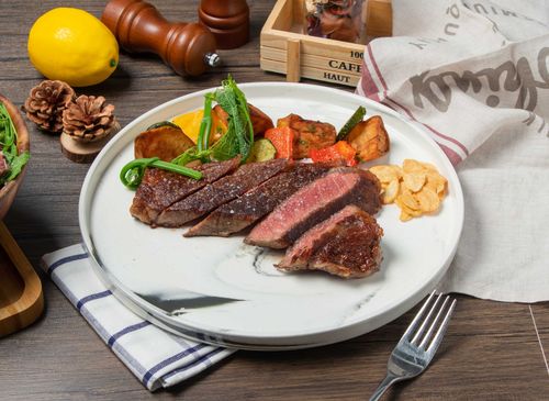 LE SAGE Steak Bistro 茱莉金牛排餐酒館