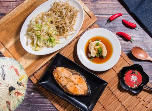 基隆市七堵區美食 百福鐵板燒 網友評價 菜單 推薦餐點 食記 外送優惠 飢餓黑熊app