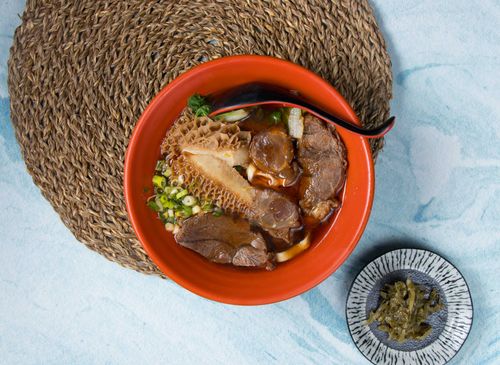齒牛香牛肉麵
