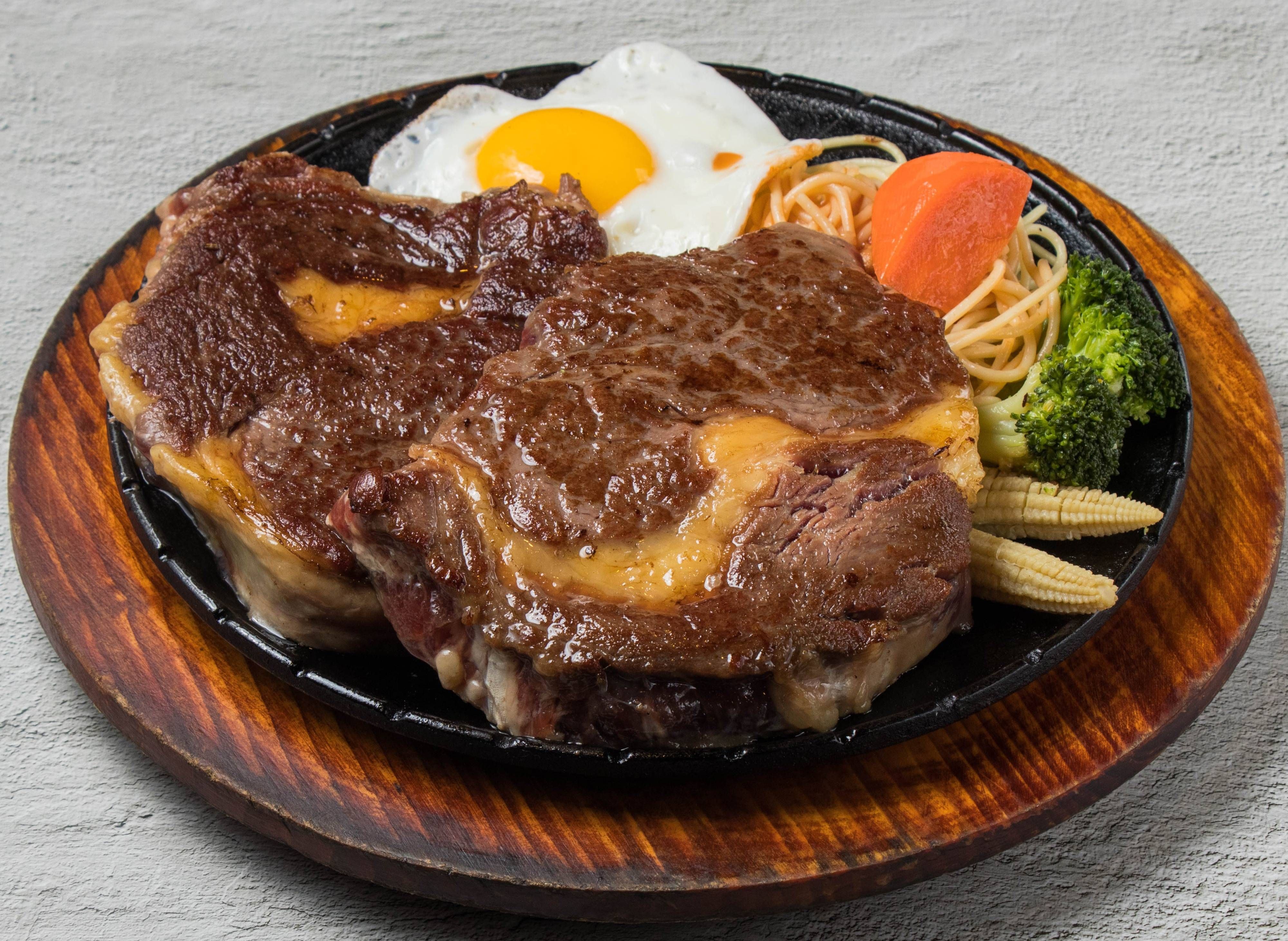 人从众厚切牛排(台北復興店)菜單| 向附近的人从众厚切牛排(台北復興店)訂購| foodpanda 外送