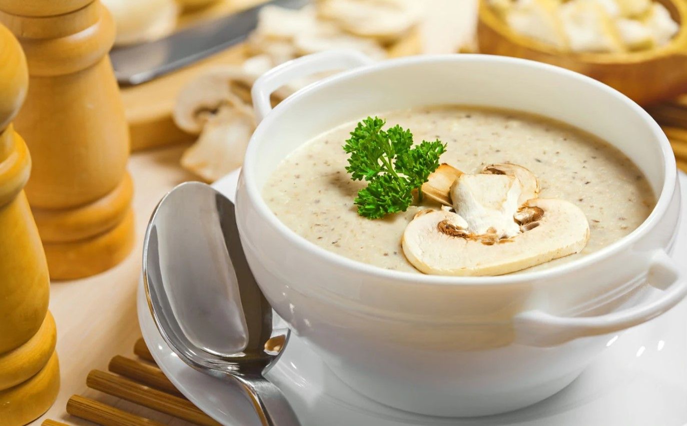 delicious-and-creamy-mushroom-soup-recipe