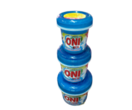 produits de nettoyage de différentes tailles ONI