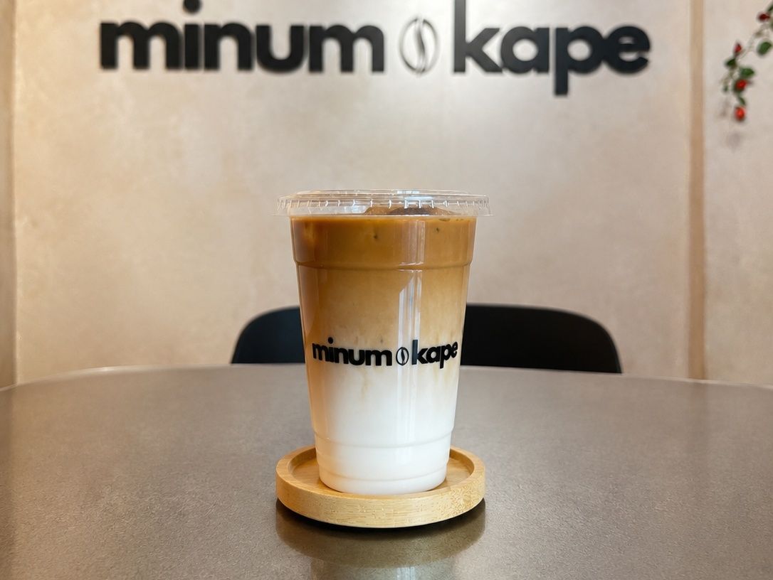 White Choco Mocha – Classic Filipino hot coffee at Minum Kape Tarlac