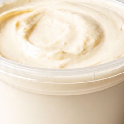 علبة طحينة