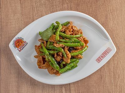 B03 - Beef With Green Beans