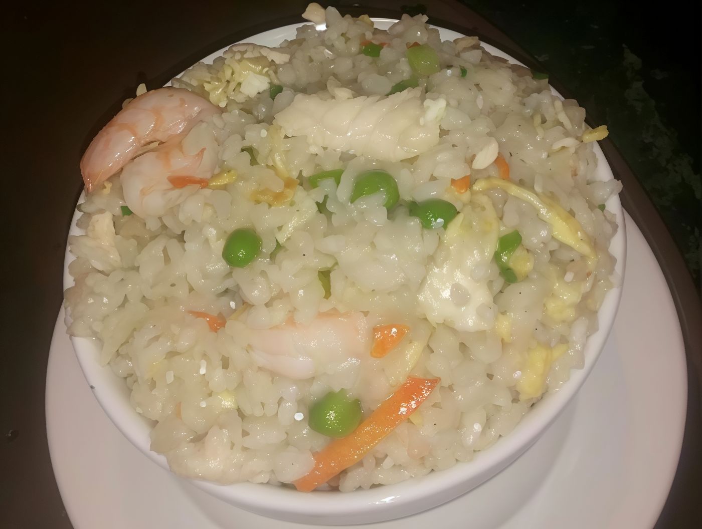 Fried Rice Mixed Guandong Style with Chicken, Prawns & Eggs