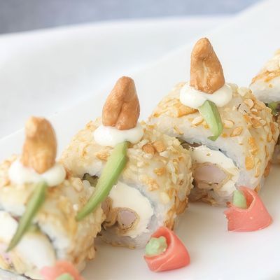 Cashew Shrimp Roll