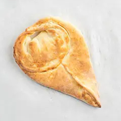 Crunchy Safiha Manoucheh