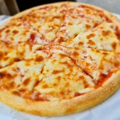 ميكس بيتزا إيطالية بالجبن