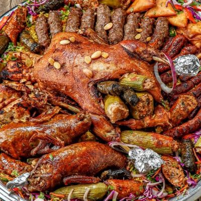 Al Akeel Tray