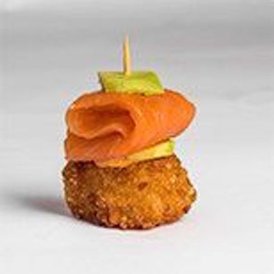 Dynamite Salmon Roll