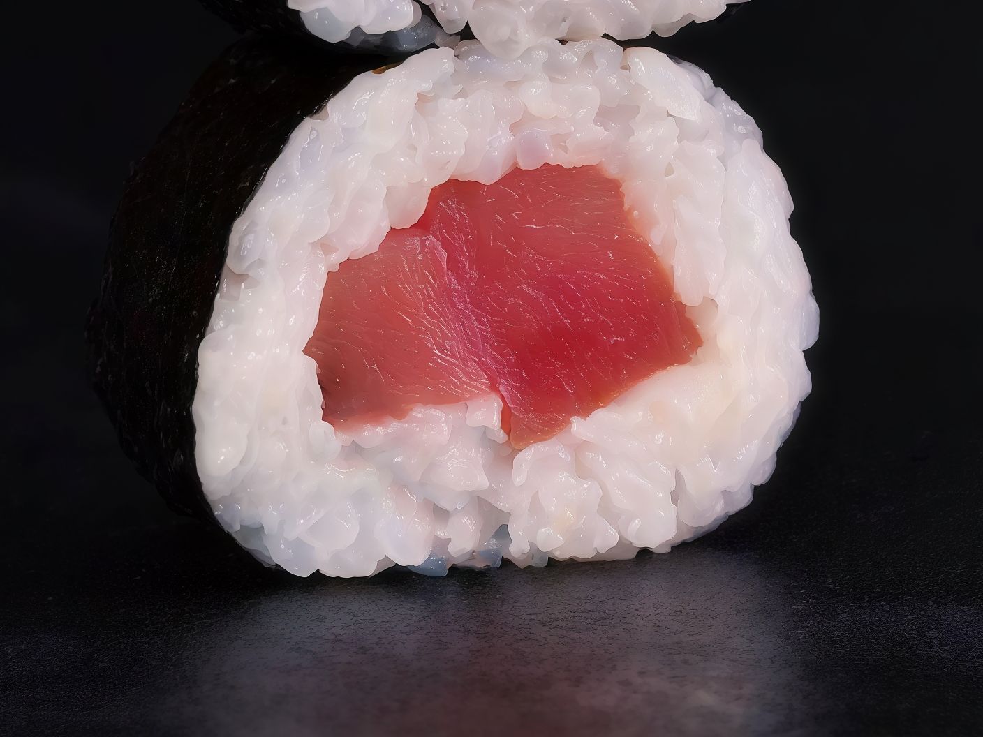 Tuna Maki Roll